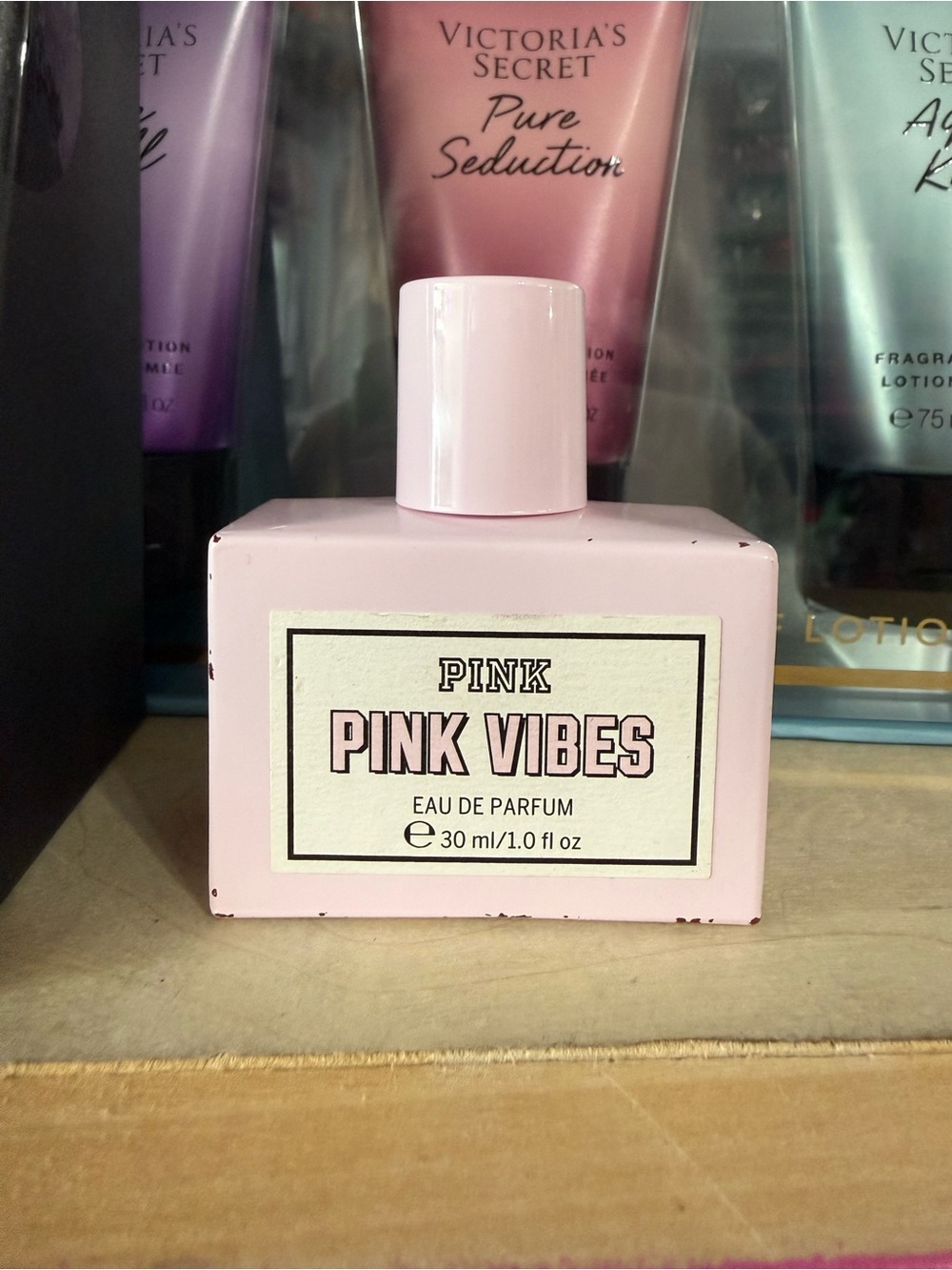 PINK Victoria's Secret Pink Vibes Eau de Parfum Bottle - Light Pink